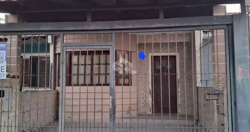 Casa com 3 quartos à venda na Rua Silvestre Sauter, 49, Hípica, Porto Alegre