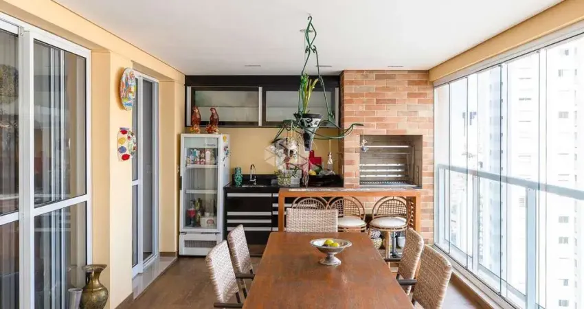 Apartamento à venda, 212 metros quadrados (3 suítes) - 3 vagas de garagem - aclimação, são paulo - sp