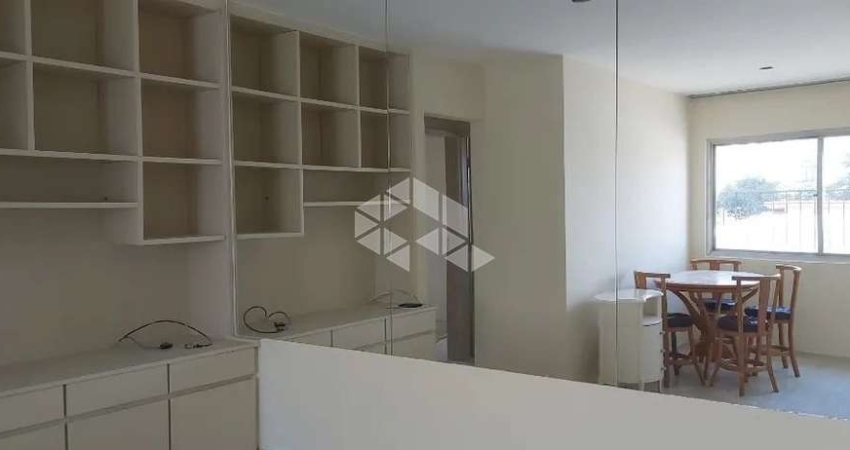 Apartamento à venda na Saúde, São Paulo-SP: 2 quartos, 2 salas, 2 banheiros, 1 vaga, 52m² de área. Imperdível!