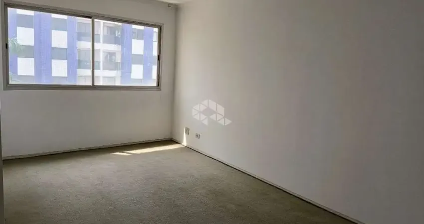 Apartamento à venda em São Paulo-SP, na Vila Mariana, com 2 quartos, 1 sala, 2 banheiros, 1 vaga de garagem e 67,00 m² de área. Agende sua visita! Laz