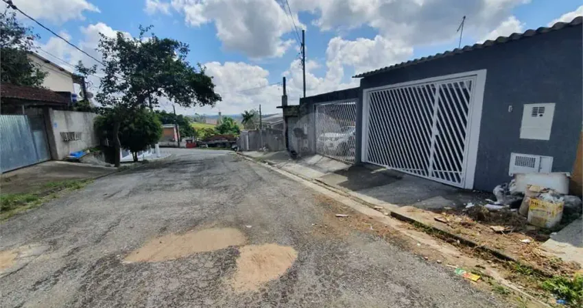 Casa com 2 quartos à venda na Sebastião Roberto Da Silva, 43, Centro, Embu-Guaçu