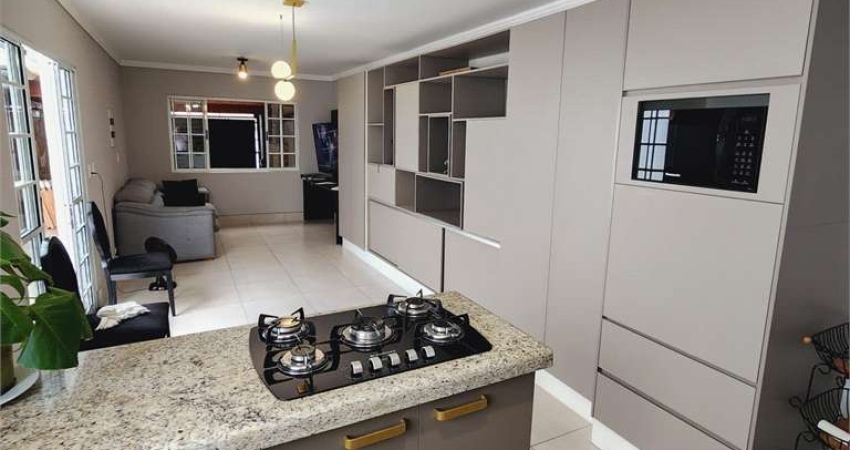 Casa com 2 quartos à venda na Avenida Grande São Paulo, 31, Grajaú, São Paulo