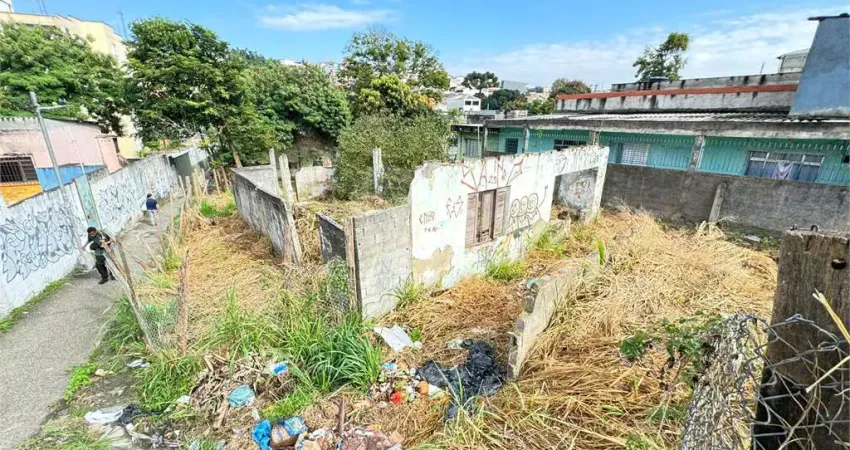 Terreno à venda na Avenida Guarapiranga, 2542, Guarapiranga, São Paulo
