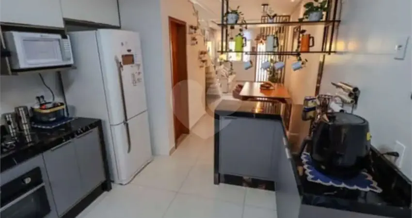 Casa com 3 quartos à venda na Rua Arapés, 237, Campo Grande, São Paulo