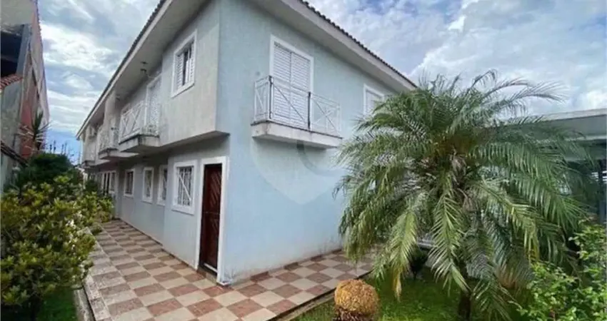 Casa em condomínio fechado com 3 quartos à venda na Rua Joana Avancini Prado, 143, Jardim Lallo, São Paulo
