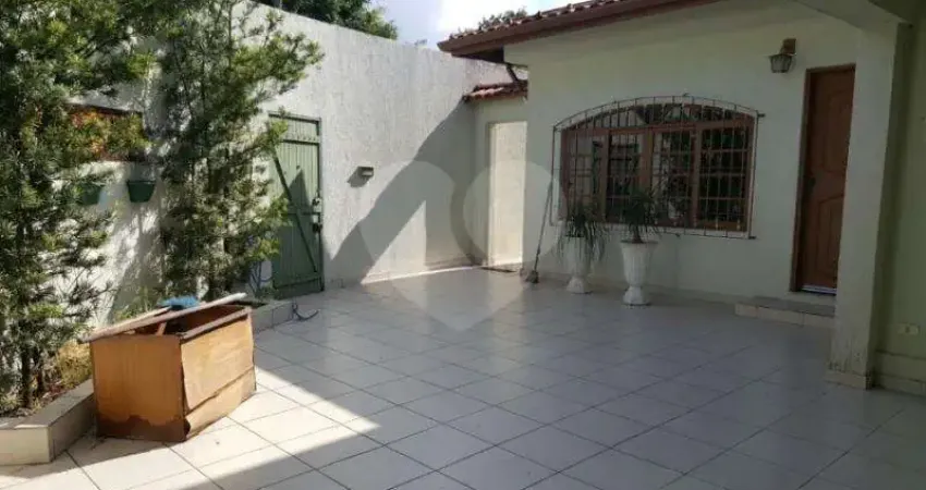 Casa com 4 quartos para alugar na Plínio Schmidt, 193, Interlagos, São Paulo