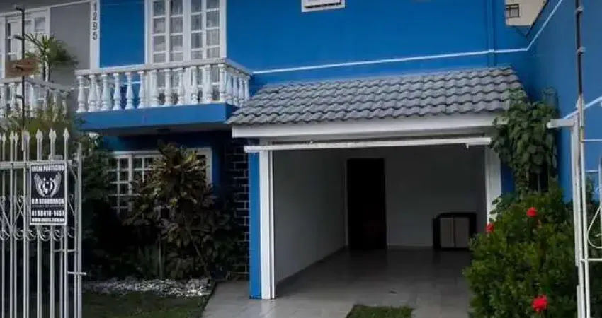 Excelente sobrado comercial no Parolin - 128m² de área construída