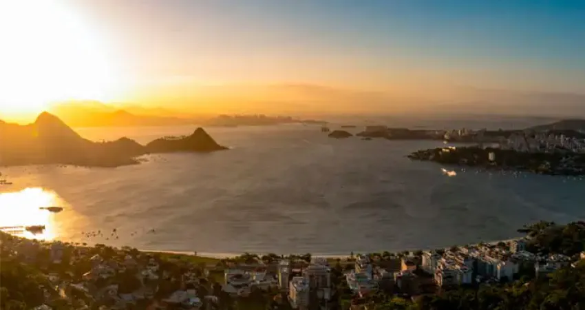 Apartamento no Centro de Niterói 2 Quartos, 1 suíte e 1 vaga
