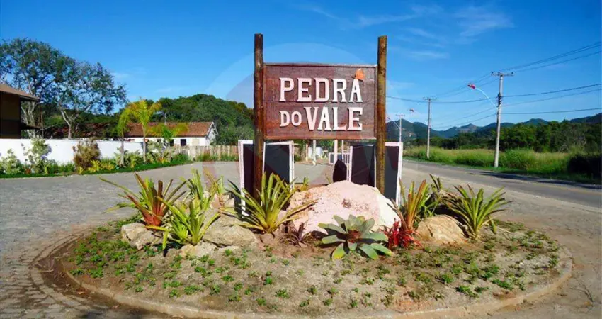 Terrenos a partir de 450 m² em condomínio em Maricá.