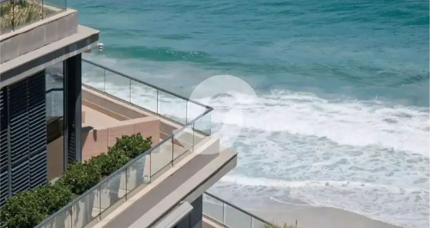 Apartamento frente mar com 4 suíte e 3 vagas de garagem em Camboinhas