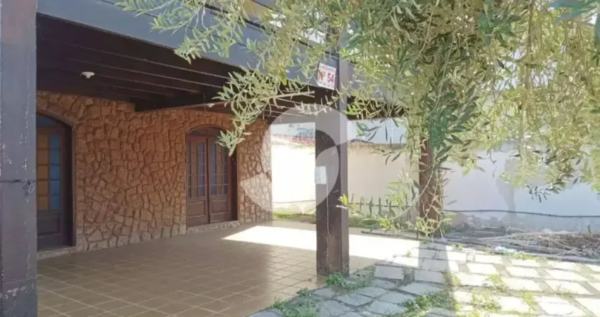 Casa com 4 quartos à venda na Rua Jornalista Ramiro Cruz, 54, Piratininga, Niterói
