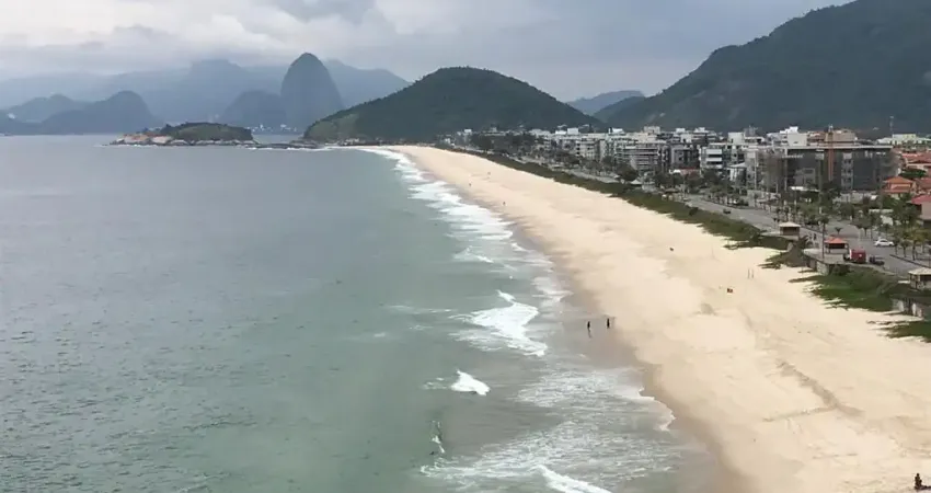 Studios em piratininga niterói na quadra de praia perfeito para investimento no airbnb