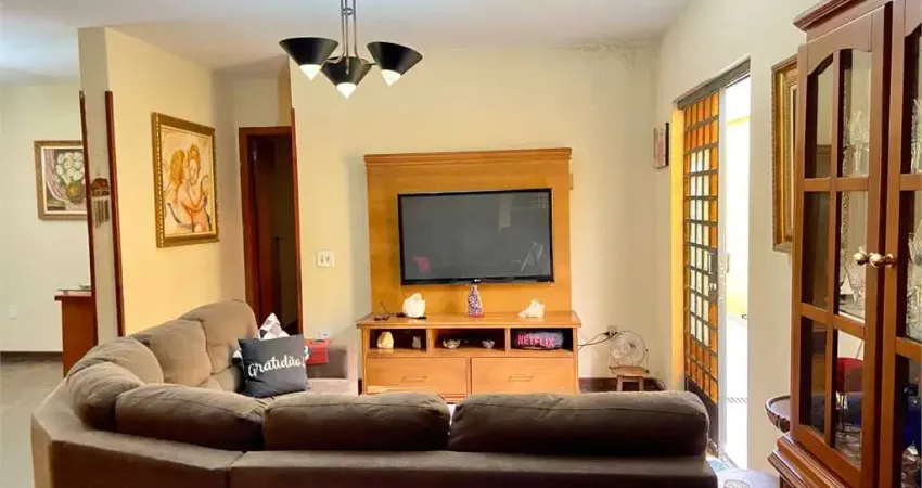 Casa com 5 quartos à venda na Rua São Borja, 87, Cidade Vargas, São Paulo