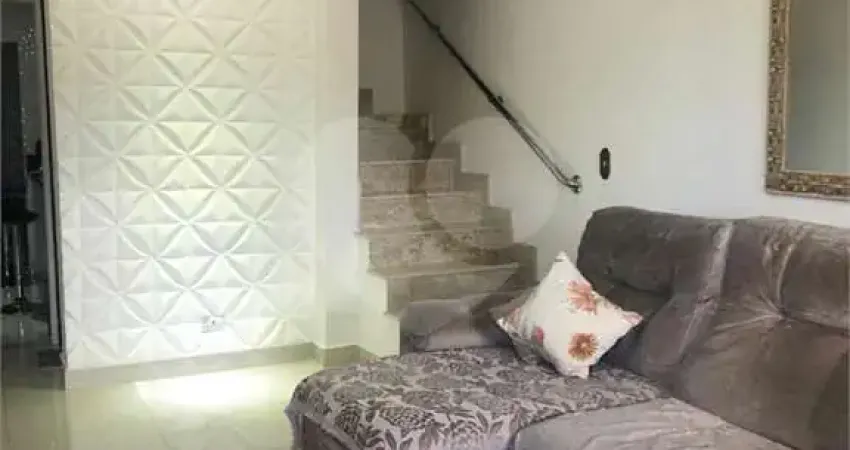 Casa em condomínio fechado com 3 quartos à venda na Rua João de Araújo, 330, Pedreira, São Paulo