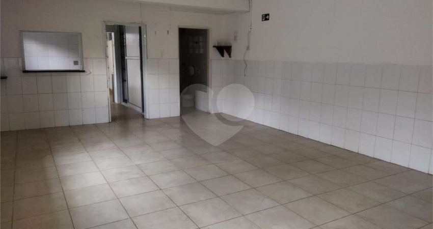 Vende ou Aluga Excelente Sobrado na Vila Guarani