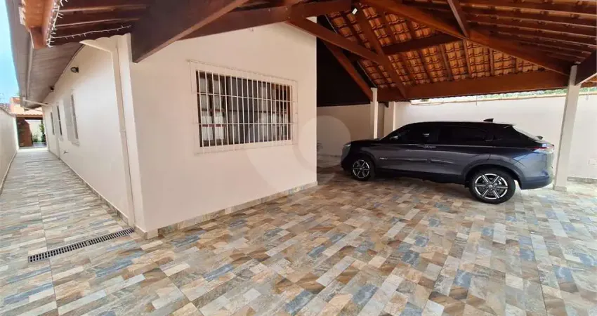 Casa com 4 quartos à venda na Rua Almirante Barroso, 471, Centro, Peruíbe