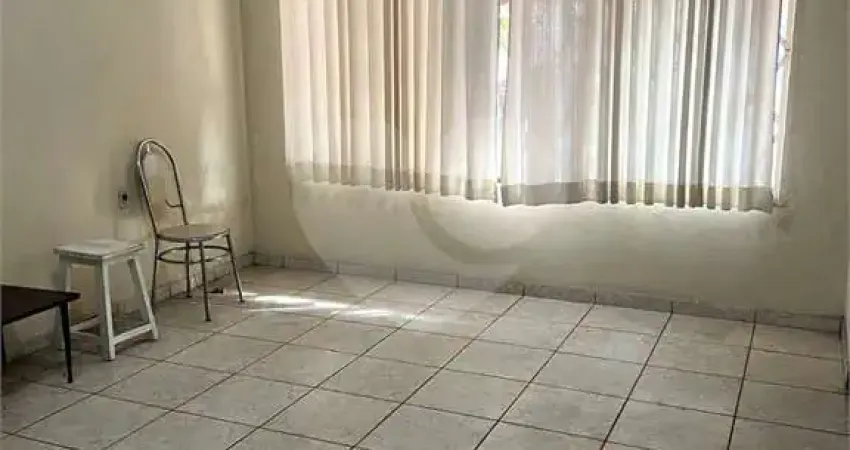 Casa com 3 quartos à venda na Rua José Marti, 146, Saúde, São Paulo