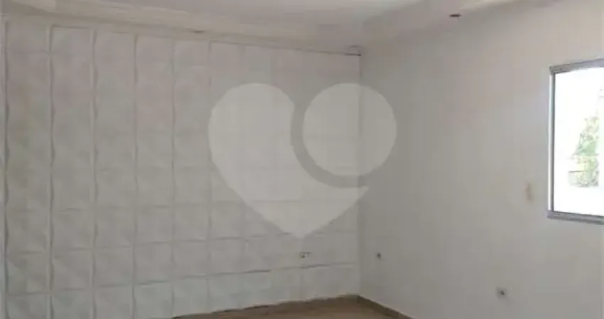 Casa com 3 quartos à venda na Rua Martim Pinheiro, 17, Vila Vitória, Santo André