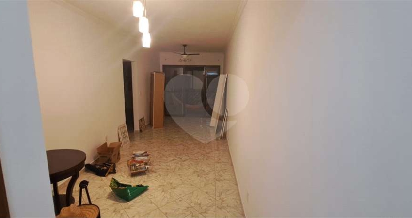 Apartamento com 2 quartos à venda em Marapé - SP