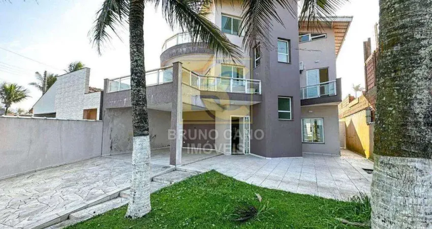 Sobrado com 3 pavimentos vista livre e localização privilegiada - Balneário São João Batista I - Peruíbe