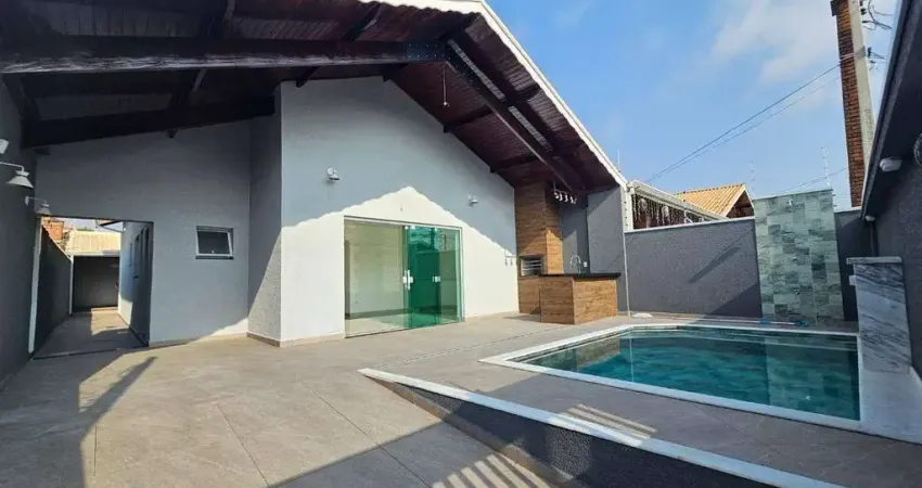 Casa térrea com píscina á 600m do mar- Oasis - Peruíbe/SP
