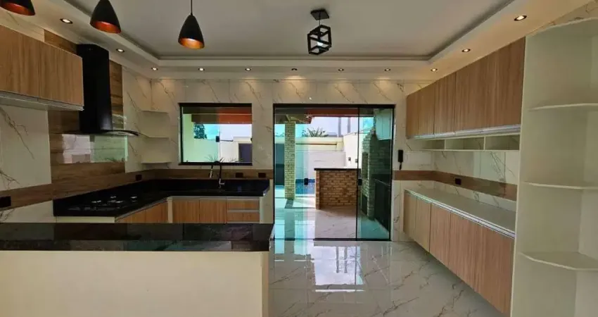 Casa nova e moderna com piscina a venda - Park Daville - Peruíbe/SP