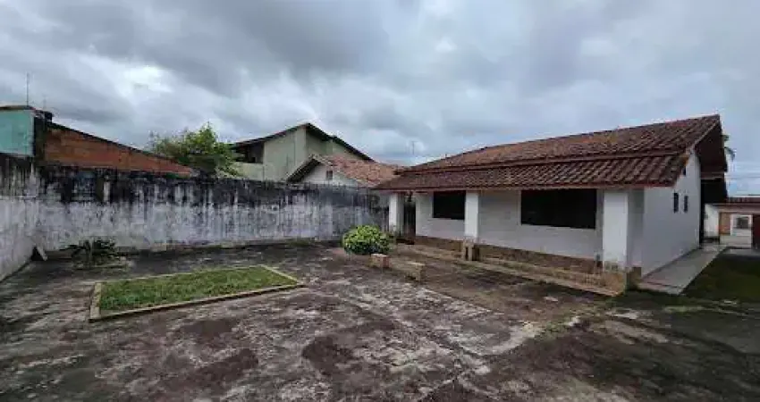 Casa com 3 quartos à venda na Avenida Padre Anchieta, 1883, Balneário Stella Maris, Peruíbe