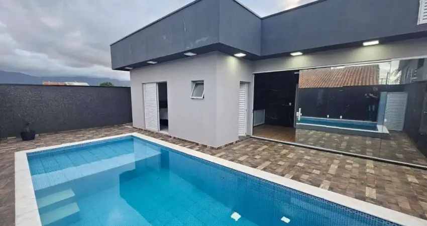 Casa térrea com piscina à venda - Flora Rica II - Peruíbe/SP