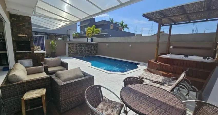Sobrado com Piscina a Venda - Bougainvillee IV - Peruíbe/SP