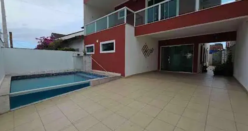 Casa com 4 quartos para alugar na Alcides Donadelli, 819, Parque Balneário Oásis, Peruíbe