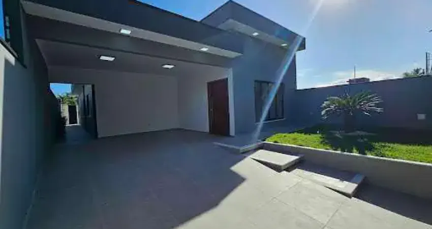 Casa nova com piscina - Jardim Icaraíba - Peruíbe/SP