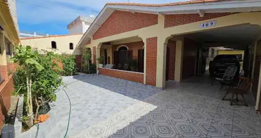 Casa com 3 quartos à venda na Rua Barão do Rio Branco, 468, Jardim Barra de Jangadas, Peruíbe