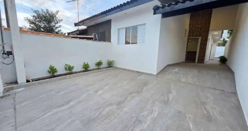 Casa com 3 quartos à venda na Avenida Padre Leonardo Nunes, 918, Balneário Stella Maris, Peruíbe