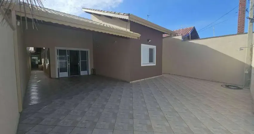 Casa com piscina 3 dormitórios à venda, semi-mobiliada Barra da Jangada - Peruíbe/SP