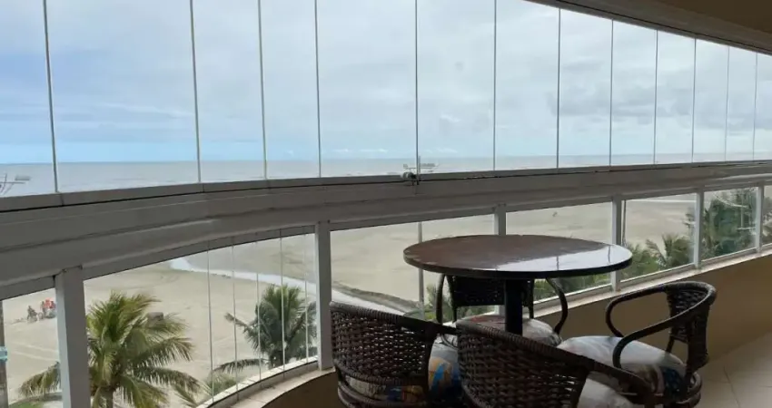 EXELENTE APARTAMENTO FRENTE MAR