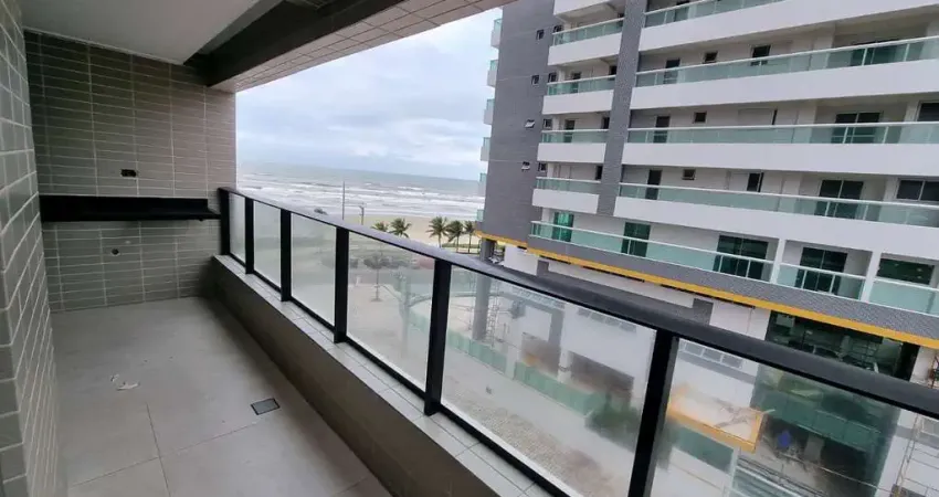 BELÍSSIMO APARTAMENTO, À 50M DO MAR E LAZER COMPLETO