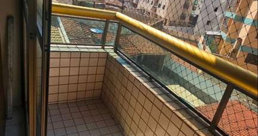 BELÍSSIMO APARTAMENTO, À 50M DO MAR