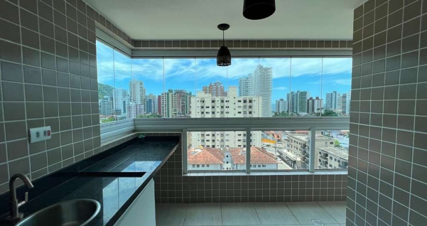 BELÍSSIMO APARTAMENTO COM FINO ACABAMENTO .
