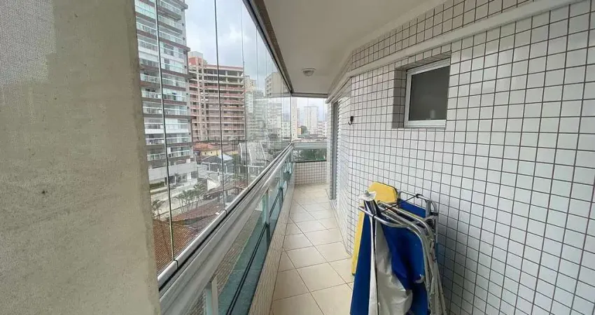 BELISSÍMO APARTAMENTO, COM FINO ACABAMENTO E ÓTIMA LOCALIZAÇÃO