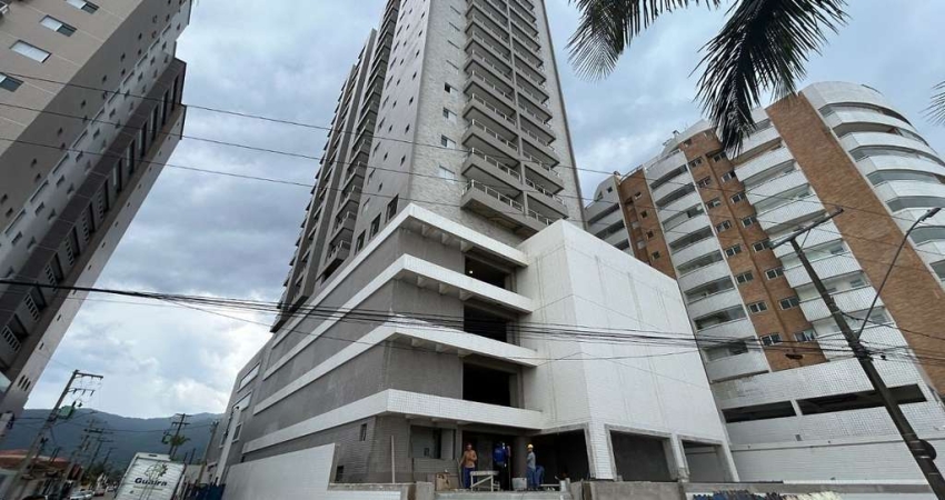 BELISSÍMO APARTAMENTO, FINO ACABAMENTO E LAZER COMPLETO