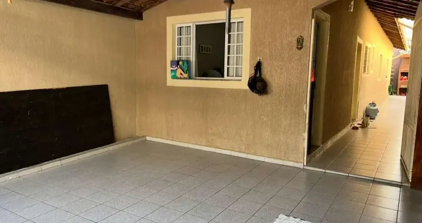 BELÍSSIMA CASA E FINO ACABAMENTO