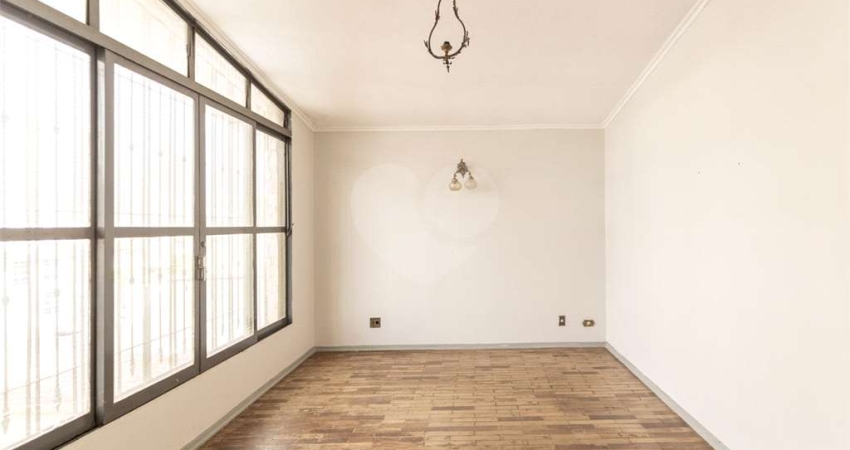 Casa com 3 quartos à venda em Jardim Palma Travassos - SP