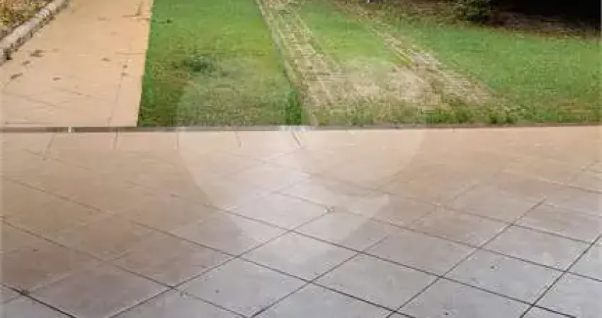 Casa com 2 quartos à venda em Parque Dos Lagos - SP
