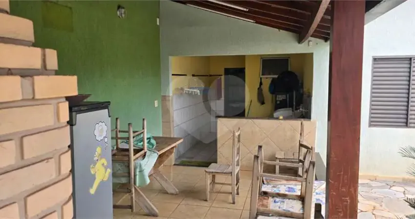 Casa com 2 quartos à venda na Rua Edgard Colombini, 95, Jardim Arlindo Laguna, Ribeirão Preto