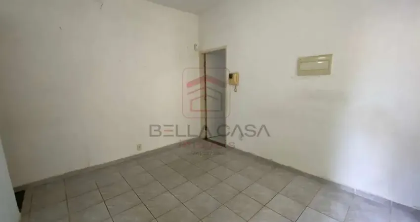 Casa Térrea a venda na Mooca com terreno de 268m tendo 10 m de frente