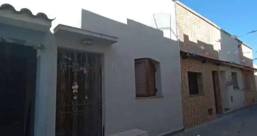 Casa térrea de vila na mooca, próxima a universidade anhembi morumbi.