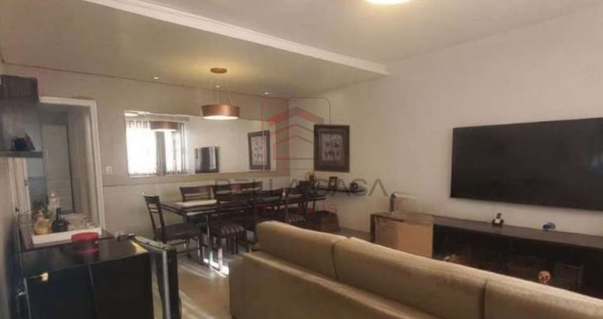 Casa terrea na Mooca com 3 quartos e quintal a venda