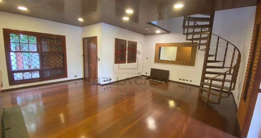 Linda Casa na Mooca Estilo Europeu 4 quartos e 4 vagas