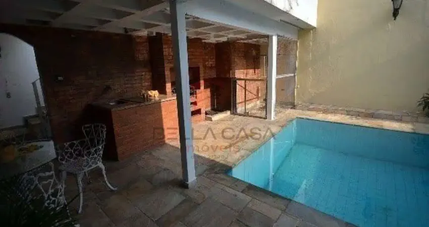 Sobrado a venda no Parque da mooca com 4 quartos e quintal