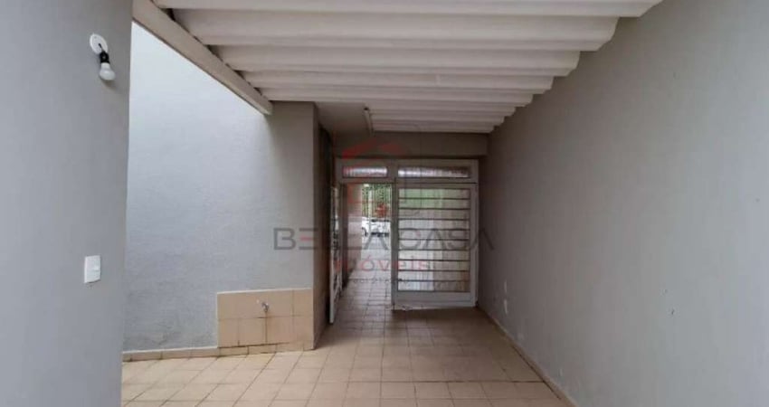 Casa com 3 quartos para alugar na Rua Enrico Bastiglia, 48, Mooca, São Paulo